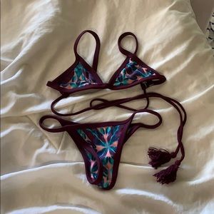 PoshPua Bikini size small